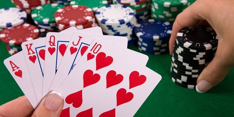 Điểm danh thuật ngữ và sơ nét về luật chơi Poker cho newbie